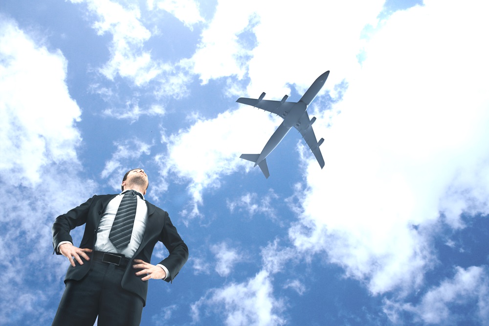 How to become an aviation manager?