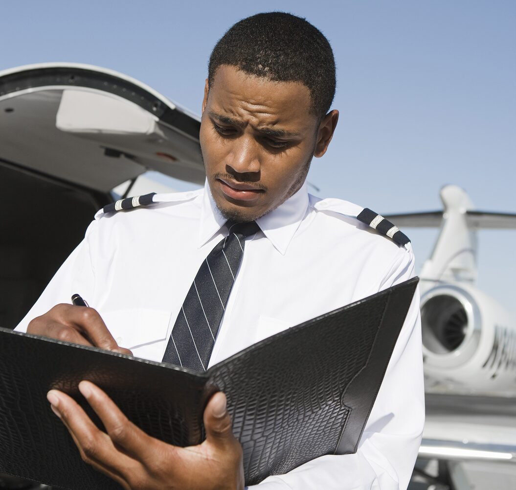 What Happens to Your Application Inside Aviation Hiring Systems