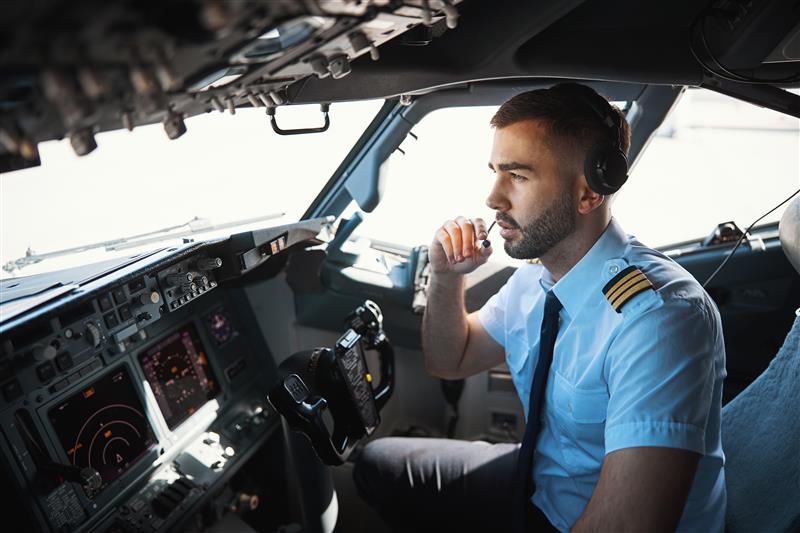 The Aviation Career Situationship: Why Professionals Stay in Roles They’ve Outgrown
